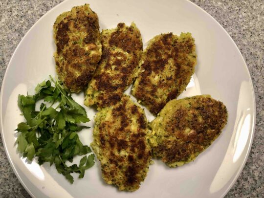 Broccole bloemkool burgers.jpg